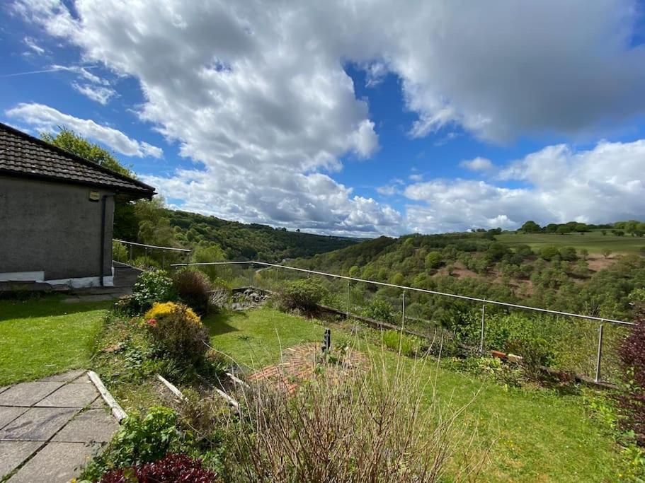 Вілла The Crest Hillside Retreat With Hot Tub Abertillery Екстер'єр фото