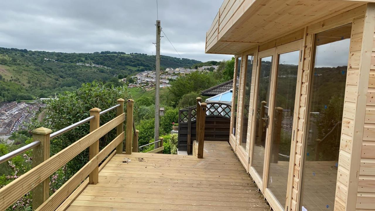 Вілла The Crest Hillside Retreat With Hot Tub Abertillery Екстер'єр фото